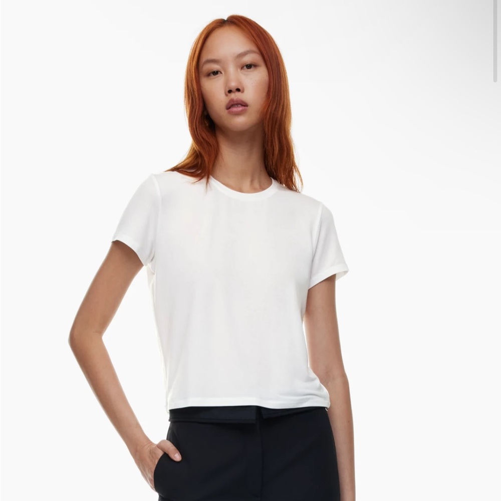 Babaton Everyday T shirt